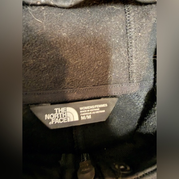 The North Face Quilted Black Jacket - Picture 5 of 8